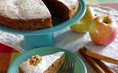 Applesauce Walnut Cake